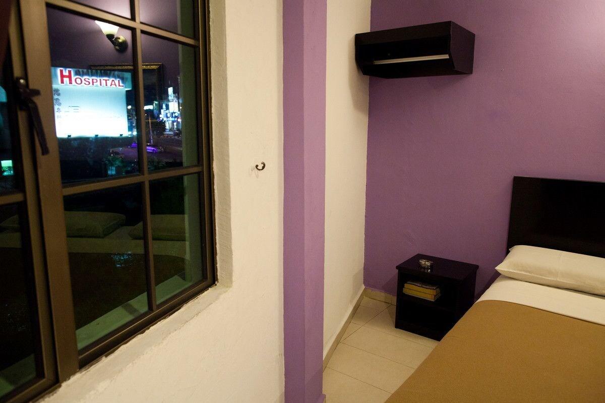 Hotel Ria Johor Bahru Kültér fotó