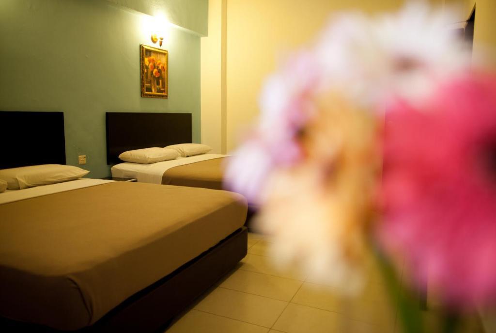Hotel Ria Johor Bahru Szoba fotó